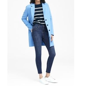Mid-Rise Skinny Ankle Jean with Raw Hem